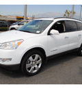 chevrolet traverse 2009 white suv lt gasoline 6 cylinders front wheel drive automatic 91761