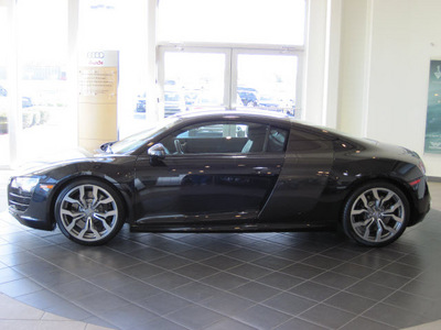 audi r8 2011 black coupe 5 2 quattro gasoline 10 cylinders all whee drive 6 speed manual 46410