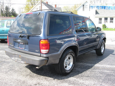 ford explorer 2000 blue suv xlt gasoline v6 4 wheel drive automatic with overdrive 45840
