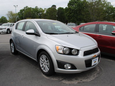 chevrolet sonic 2012 silver hatchback lt gasoline 4 cylinders front wheel drive automatic 27591
