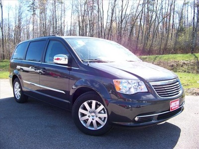 chrysler town and country 2012 van touring l flex fuel 6 cylinders front wheel drive not specified 44024