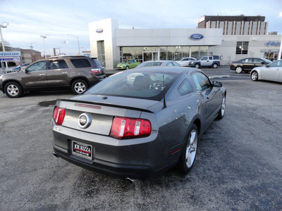 ford mustang 2010 dk  gray coupe gt gasoline 8 cylinders rear wheel drive 5 speed manual 60546