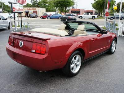 ford mustang 2008 dk  red gasoline 6 cylinders rear wheel drive automatic 33021