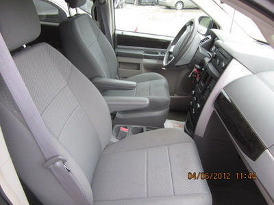 dodge grand caravan