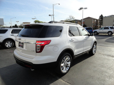 ford explorer 2013 white suv xlt 4x4 flex fuel 6 cylinders 4 wheel drive automatic with overdrive 60546