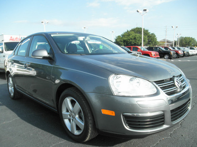 volkswagen jetta 2009 gray sedan s gasoline 5 cylinders front wheel drive automatic 34474