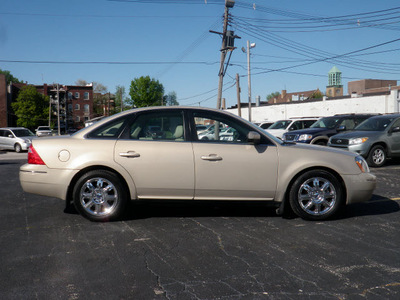 ford five hundred 2007 beige sedan sel gasoline 6 cylinders front wheel drive automatic 61832