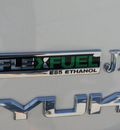 gmc yukon 2012 white suv slt flex fuel 8 cylinders 4 wheel drive automatic 76087