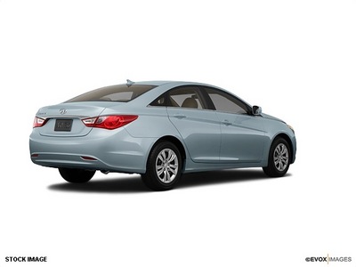 hyundai sonata 2011 sedan gasoline 4 cylinders front wheel drive automatic 13502