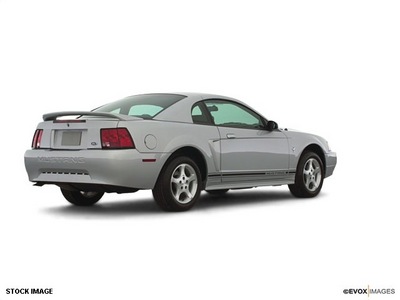 ford mustang 2000 coupe gasoline 6 cylinders rear wheel drive manual automatic 07730