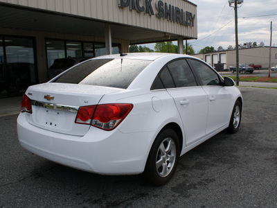 chevrolet cruze 2011 white sedan lt gasoline 4 cylinders front wheel drive automatic 27215