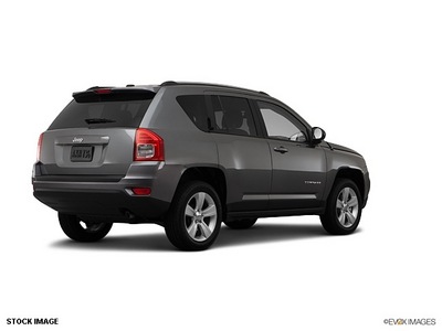 jeep compass 2012 suv gasoline 4 cylinders 2 wheel drive not specified 76210