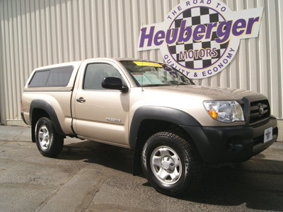 toyota tacoma 2008 desert sand gasoline 4 cylinders 4 wheel drive 5 speed manual 80905