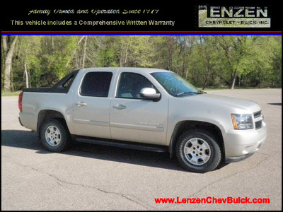 chevrolet avalanche 2007 gold suv lt 1500 flex fuel 8 cylinders 4 wheel drive automatic 55318