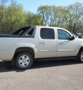 chevrolet avalanche 2007 gold suv lt 1500 flex fuel 8 cylinders 4 wheel drive automatic 55318