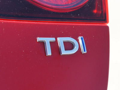 volkswagen jetta 2009 red sedan tdi diesel 4 cylinders front wheel drive automatic 76087