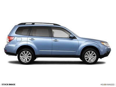 subaru forester 2011 wagon 2 5x premium gasoline 4 cylinders all whee drive not specified 07701