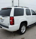 chevrolet tahoe 2010 white suv z71 flex fuel 8 cylinders 4 wheel drive automatic 76087