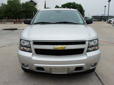 chevrolet avalanche 2010 silver suv ls flex fuel 8 cylinders 2 wheel drive automatic 76087
