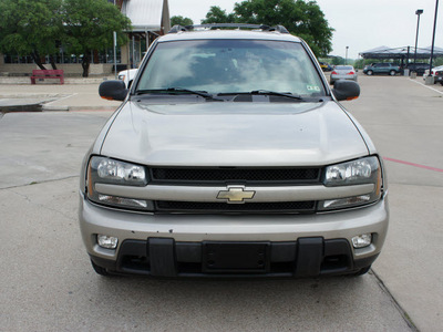 chevrolet trailblazer 2002 pewter suv ltz gasoline 6 cylinders 4 wheel drive automatic 76087