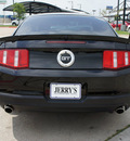 ford mustang 2010 black coupe gt gasoline 8 cylinders rear wheel drive automatic with overdrive 76087