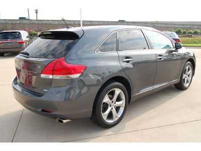 toyota venza 2010 gray suv awd v6 gasoline 6 cylinders all whee drive autostick 77065