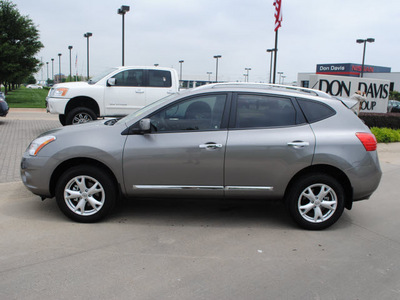 nissan rogue 2011 lt  gray sv gasoline 4 cylinders front wheel drive automatic 76018