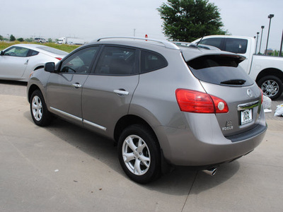 nissan rogue 2011 lt  gray sv gasoline 4 cylinders front wheel drive automatic 76018