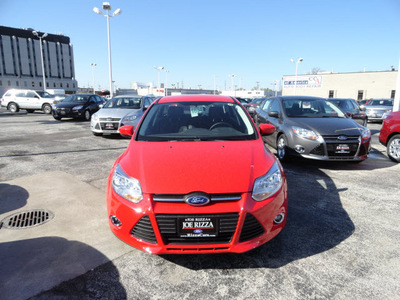ford focus 2012 red sedan se flex fuel 4 cylinders front wheel drive automatic with overdrive 60546