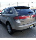 lincoln mkx 2010 gold suv gasoline 6 cylinders front wheel drive automatic with overdrive 08902