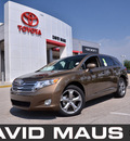 toyota venza 2012 bronze gasoline 6 cylinders front wheel drive automatic 32771