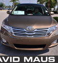 toyota venza 2012 bronze gasoline 6 cylinders front wheel drive automatic 32771