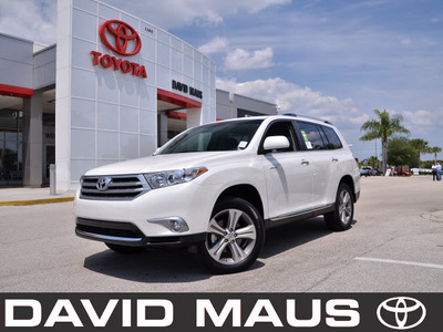 toyota highlander 2012 white suv limited gasoline 6 cylinders front wheel drive automatic 32771
