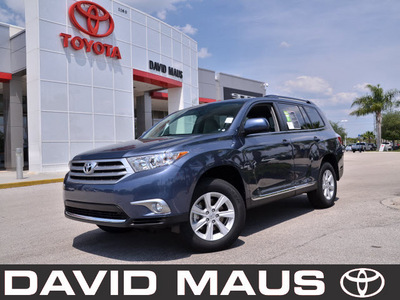 toyota highlander 2012 blue suv gasoline 4 cylinders front wheel drive automatic 32771