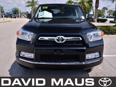 toyota 4runner 2012 black suv gasoline 6 cylinders 4 wheel drive automatic 32771