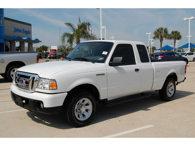 ford ranger 2011 white xlt gasoline 4 cylinders 2 wheel drive 5 speed manual 77065