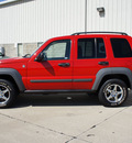 jeep liberty 2005 red suv sport gasoline 6 cylinders 4 wheel drive automatic 62034