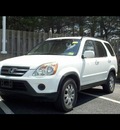 honda cr v 2005 white suv special edition gasoline 4 cylinders all whee drive automatic 08753