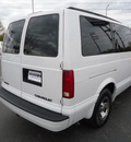 chevrolet astro 2001 off white van ls gasoline 6 cylinders rear wheel drive automatic 60007