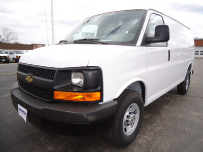 chevrolet express cargo 2012 white van 2500 flex fuel 8 cylinders rear wheel drive automatic 60007