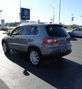 volkswagen tiguan 2011 gray suv 4 motion 4x4 gasoline 4 cylinders all whee drive automatic with overdrive 60462