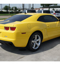 chevrolet camaro 2010 yellow coupe lt gasoline 6 cylinders rear wheel drive automatic 77090