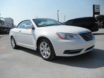 chrysler 200 convertible 2012 bright white touring flex fuel 6 cylinders front wheel drive automatic 34731