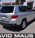 toyota highlander 2011 silver suv gasoline 4 cylinders front wheel drive automatic 32771