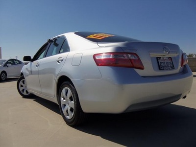 toyota camry 2009 silver sedan gasoline 4 cylinders front wheel drive automatic 90241