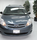 toyota sienna 2009 gray van le 7 passenger gasoline 6 cylinders front wheel drive automatic 91731