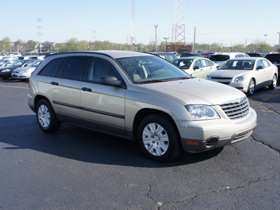 chrysler pacifica 2005 gold suv gasoline 6 cylinders front wheel drive automatic 19153