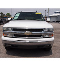 chevrolet tahoe 2004 white suv flex fuel rear wheel drive 32086