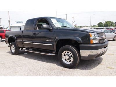 chevrolet silverado 2500hd 2004 dk  gray gasoline rear wheel drive 32086