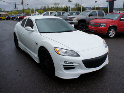 mazda rx 8 2009 white coupe gasoline rotary rear wheel drive 6 speed manual 98371